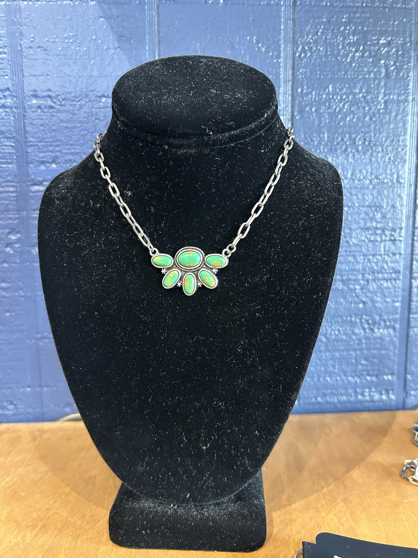 Silver Chain with Half Flower Stone Cluster